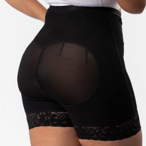 SHORT TIRO ALTO CON BROCHE (NEGRO XL)